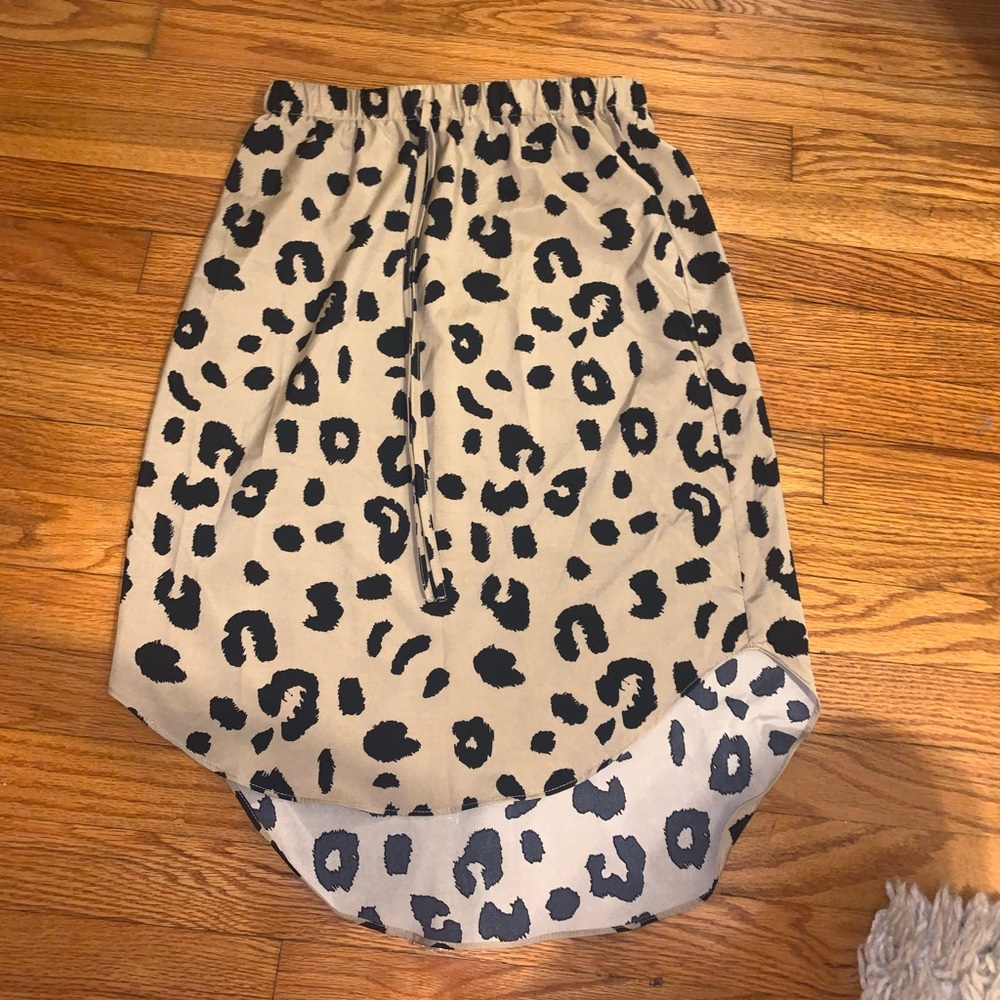 High-Low cheetah printed skirt!